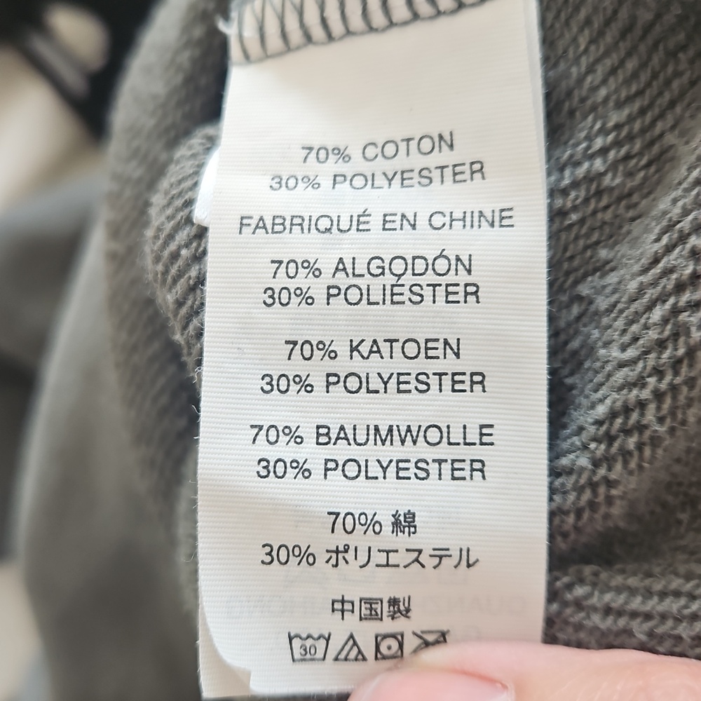 Vuori Crop Pullover - Medium - Picture 4 of 6